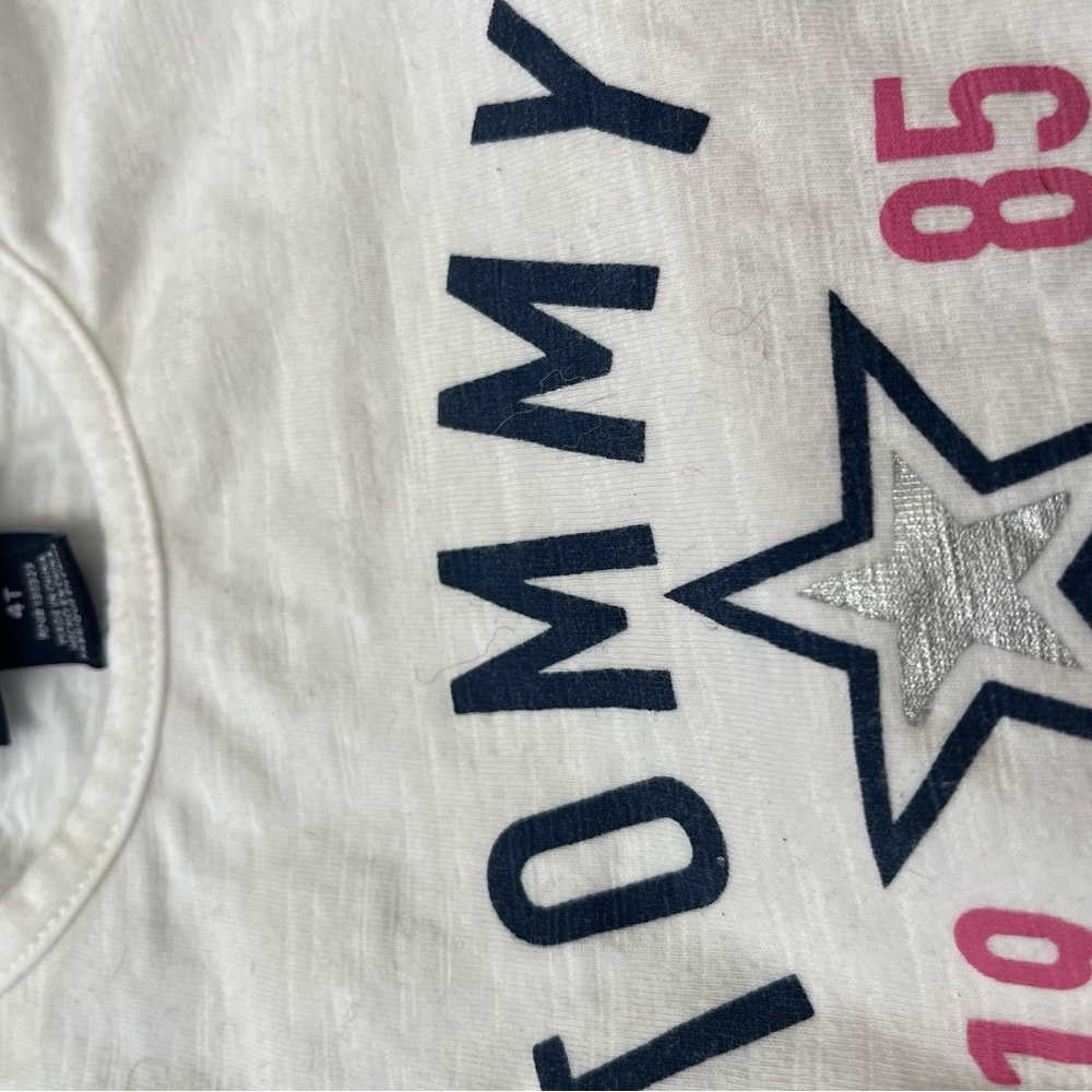 Tommy Hilfiger top set